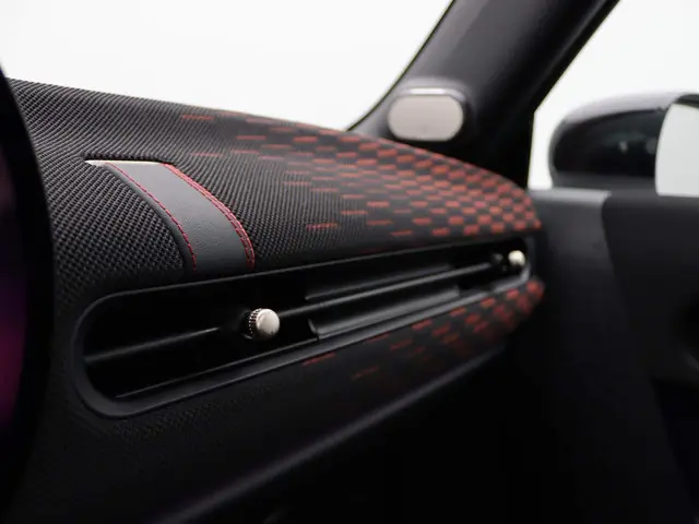 MINI 3-Deurs Cooper S 2024 Benzine 16