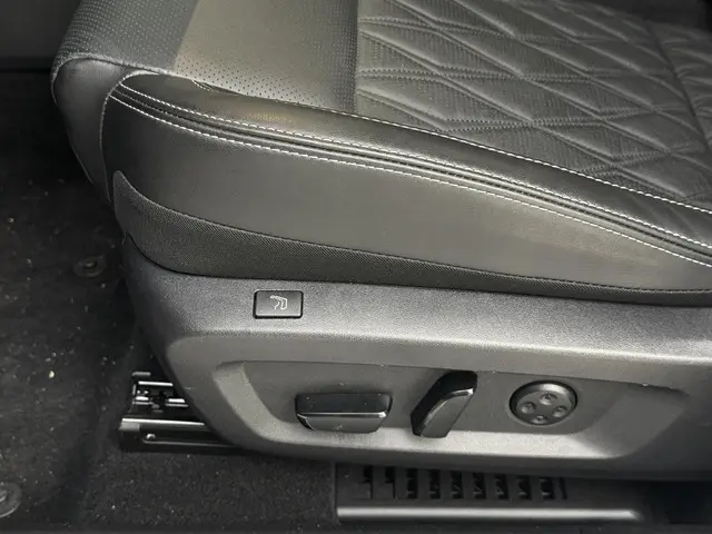 Nissan QASHQAI 1.3 MHEV Xtronic Tekna Plus 2025 Benzine 8