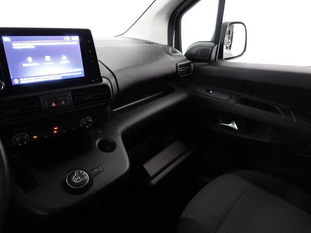 Opel Combo 1.5D L1H1 Edition Automaat 2023 Diesel 24