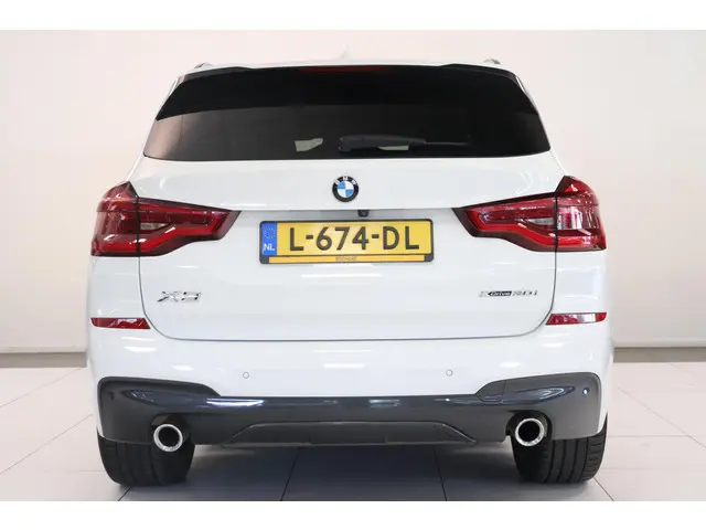 BMW X3 xDrive30i High Executive 2020 Benzine 22