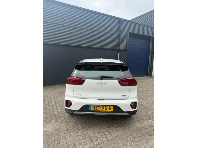 Kia Niro 1.6 GDi PHEV DynamicLine 2022 Hybride Benzine 4