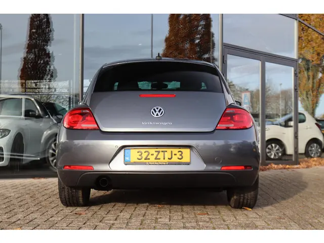 Volkswagen Beetle 1.2 TSI DESIGN 2013 Benzine 6
