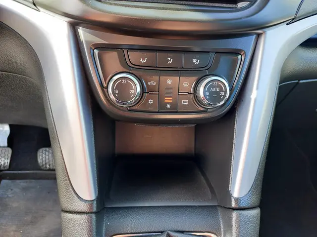 Opel Zafira Tourer 1.4 Design Edition 7p. 2014 Benzine 28