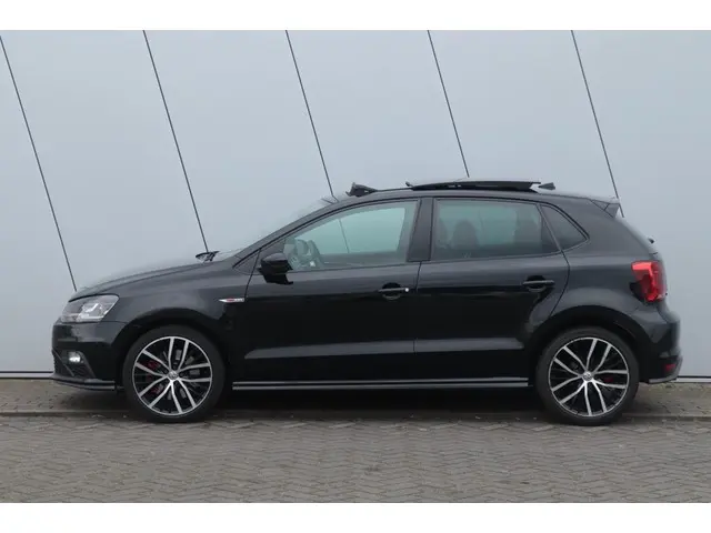 Volkswagen Polo 1.8 TSI GTI - PANO / DSG / NAVI / VOL! 2015 Benzine 9
