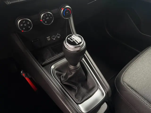 Renault Captur 1.0 TCe 90 evolution 2023 Benzine 17