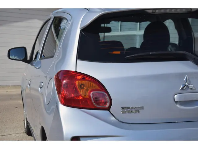 Mitsubishi Space Star 1.2 Cool+ 2021 Benzine 22