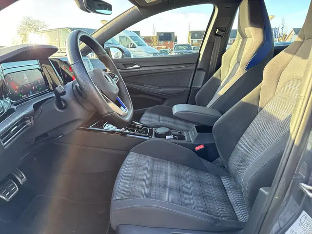 Volkswagen Golf 1.4 eHybrid GTE 2022 Hybride Benzine 3