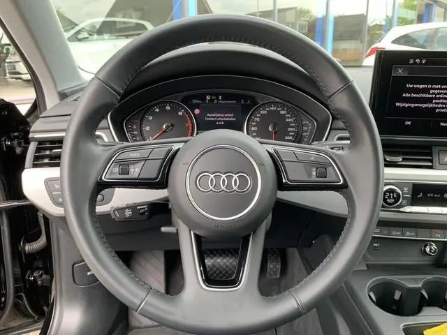 Audi A4 Avant 40 TFSI Business Edition 2020 Benzine 18