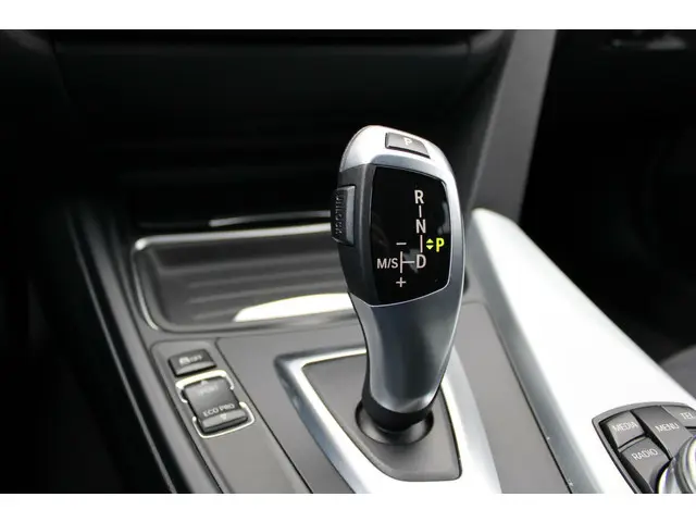 BMW 3 Serie 316i M-Sport | Xenon | Navi prof. 2015 Benzine 6