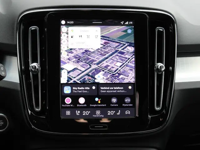 Volvo XC40 2.0 B4 Plus Dark 2025 Benzine 21