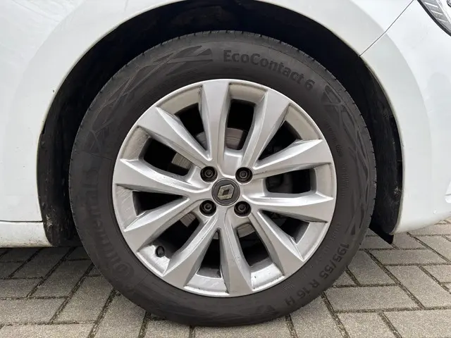 Renault Clio 1.0 TCe Intens 2021 Benzine 20