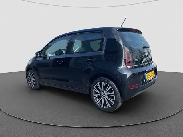 Volkswagen up! 1.0 BMT high up! 2019 Benzine 6