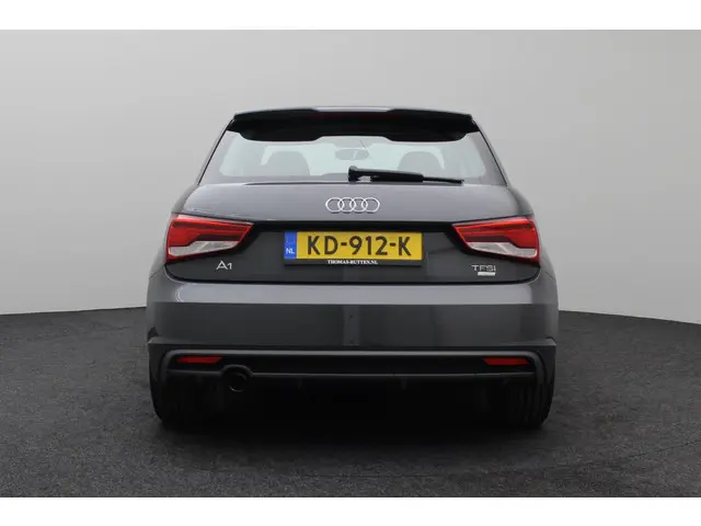 Audi A1 1.0 TFSI Adrenalin 2016 Benzine 9