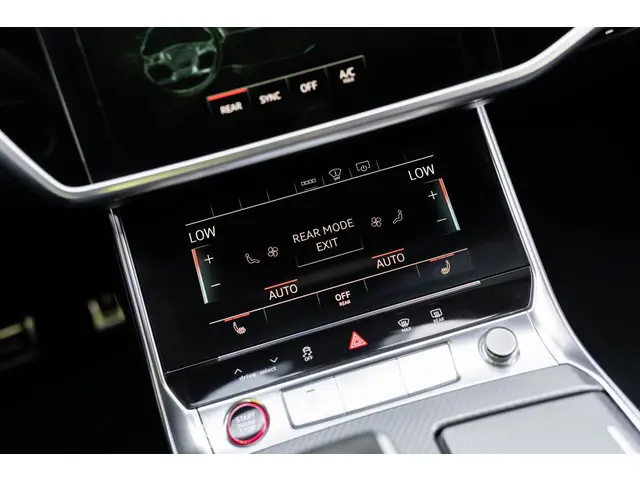 Audi RS6 A6 Avant TFSI quattro 2020 Benzine 31