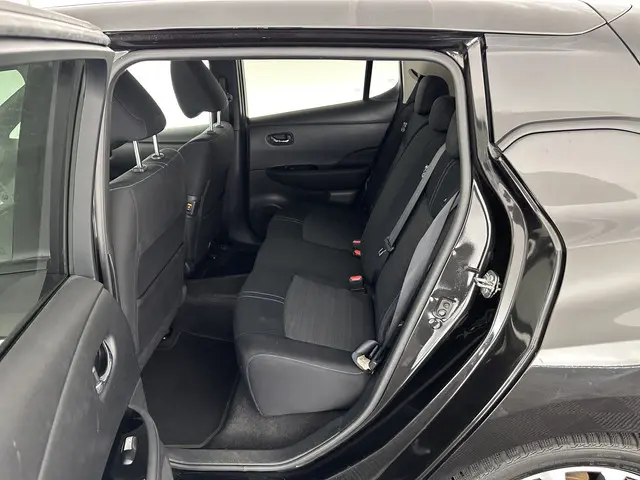 Nissan Leaf 2.ZERO EDITION 40 kWh 2018 Elektrisch 9