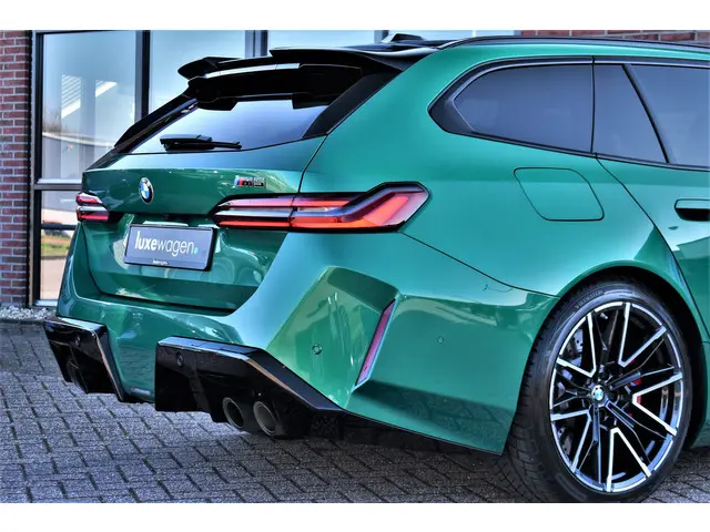 BMW M5 5-serie Touring 2024 Hybride Benzine 22
