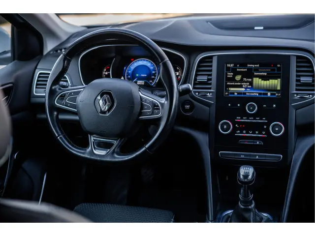 Renault Mégane TCe 130 Bose 2016 Benzine 42