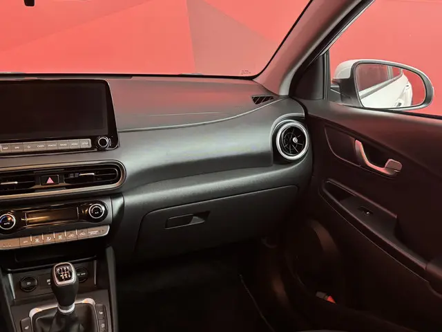 Hyundai Kona 1.0 T-GDI Fashion 2022 Benzine 40