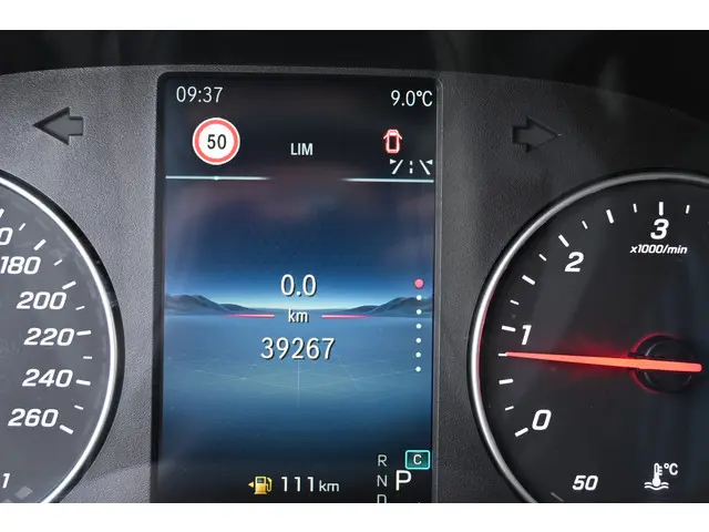 Mercedes-Benz Vito 116 CDI L2 Pro 2024 Diesel 16