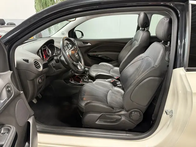 Opel ADAM 1.0 Turbo Rocks 2014 Benzine 6