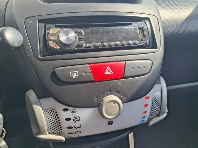 Citroën C1 1.0 Attraction 2013 Benzine 7