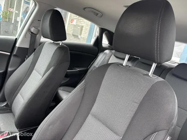 Hyundai i30 1.6 GDI Business Edition 2013 Benzine 15