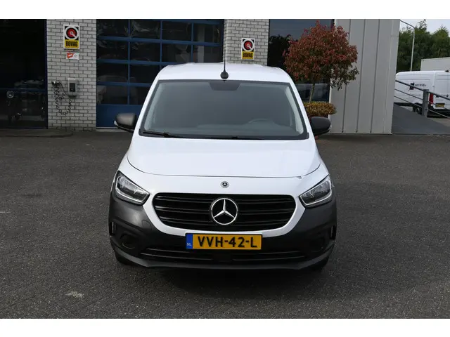 Mercedes-Benz Citan 108 CDI L1 2023 Diesel 2