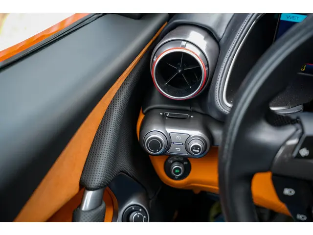 Ferrari 812 Superfast 6.5 V12 HELE 2019 Benzine 23