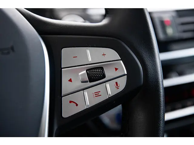 BMW X3 xDrive30e 2021 Hybride Benzine 47