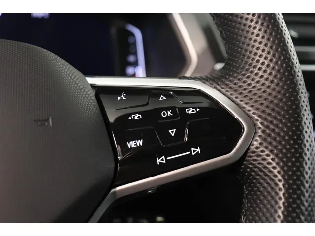 Volkswagen Tiguan 1.5 TSI R-Line 2021 Benzine 20