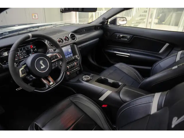 Ford Mustang Shelby GT500 heritage edition 2023 Benzine 25