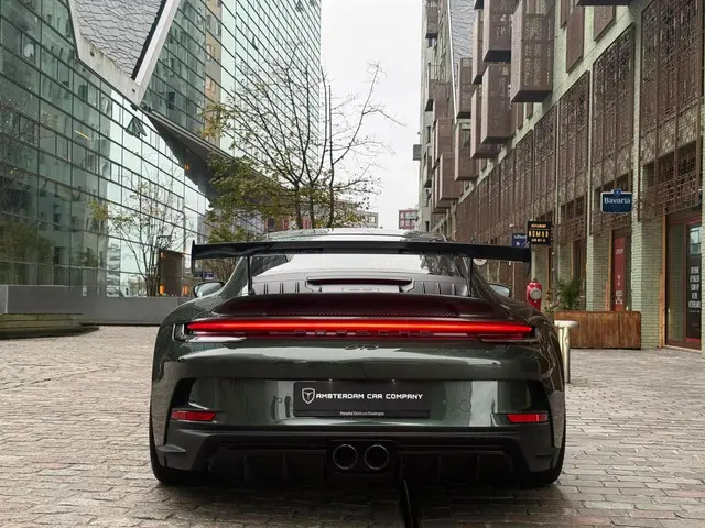 Porsche 911 4.0 GT3 2023 Benzine 4