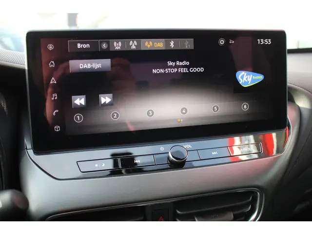 Nissan Juke Hybrid 145 N-Design 2026 Hybride Benzine 18