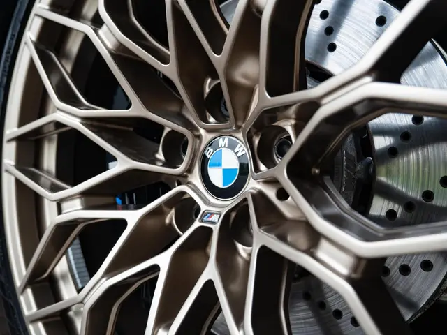 BMW M3 Touring xDrive Competition 2024 Benzine 24