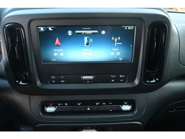 Mercedes-Benz Vito 116 CDI DC L3 Pro 2024 Diesel 6