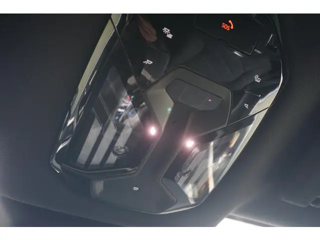 BMW iX xDrive40 2023 Elektrisch 21