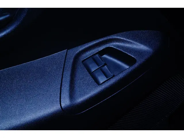 Peugeot 108 1.0 e-VTi Active 2015 Benzine 8