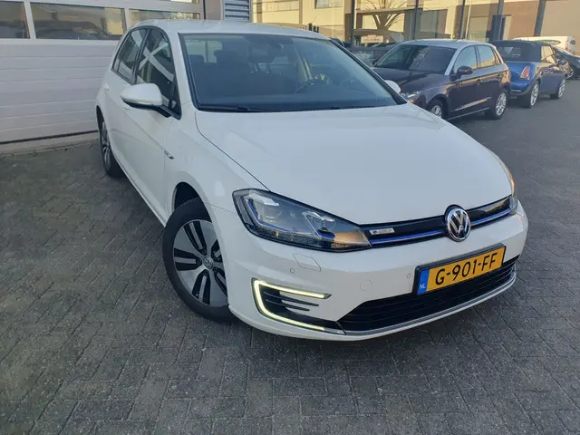 Volkswagen e-Golf E-Golf 2019 Elektrisch 19