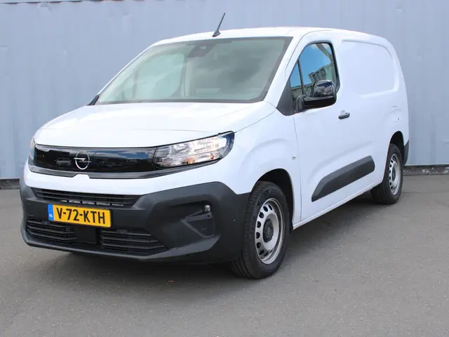 Opel Combo 1.5D 100 L2H1 2024 Diesel 3