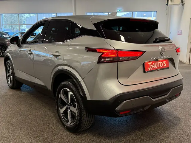 Nissan QASHQAI 1.3 MHEV Xtronic 2024 Benzine 3