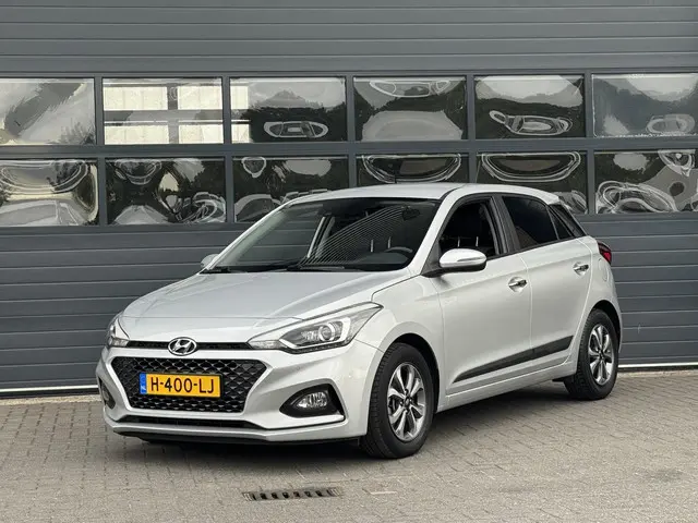 Hyundai i20 1.0 T-GDI PREMIUM 2020 Benzine 1
