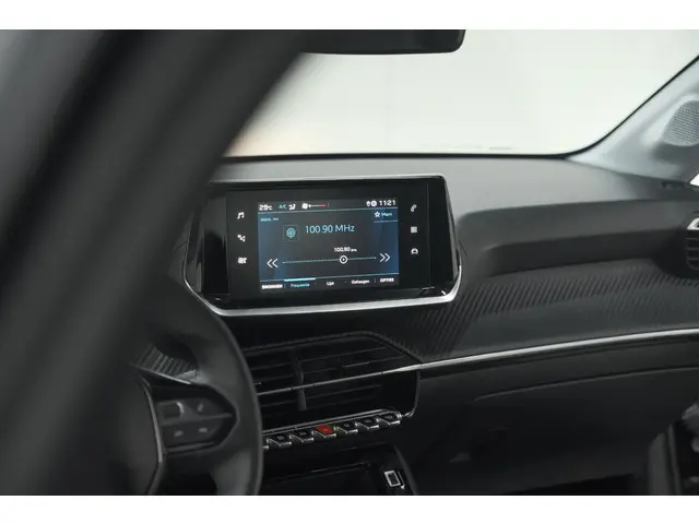 Peugeot 208 PureTech 75 Active 2023 Benzine 38