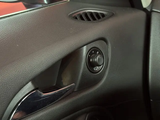 Opel Zafira 1.4 Turbo Business Executive 2017 Benzine 32