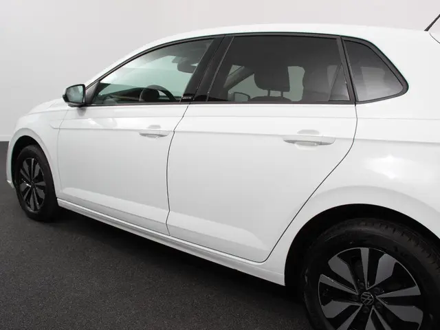 Volkswagen Polo 1.0 TSI Move 2024 Benzine 29