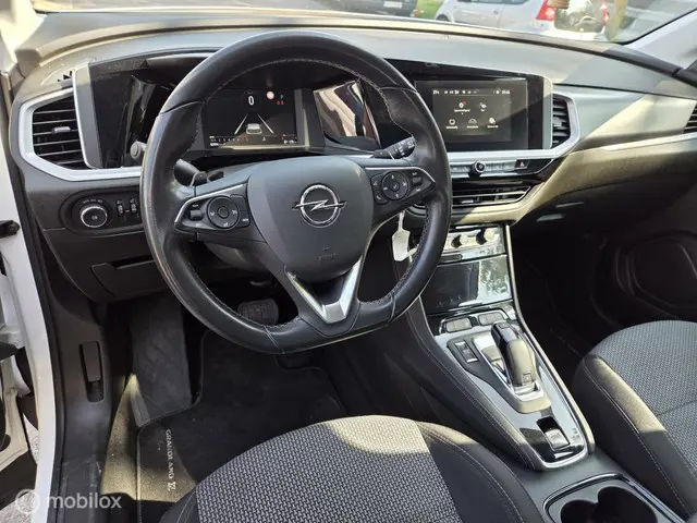 Opel Grandland 1.2 Turbo Edition 2022 Benzine 13