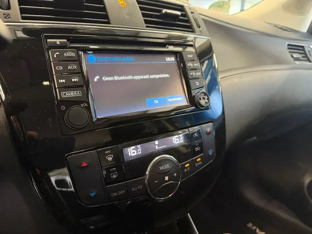 Nissan Pulsar 1.2 DIG-T N-Connecta 2017 Benzine 35