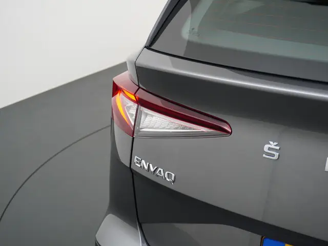 Škoda Enyaq iV 60 Private Edition 2023 Elektrisch 9