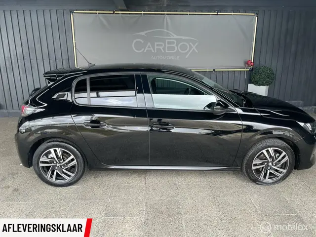 Peugeot 208 Allure GT-Line Look Automaat . 2021 Benzine 7