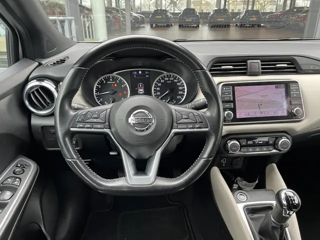 Nissan Micra 1.0 IG-T Tekna 2019 Benzine 24