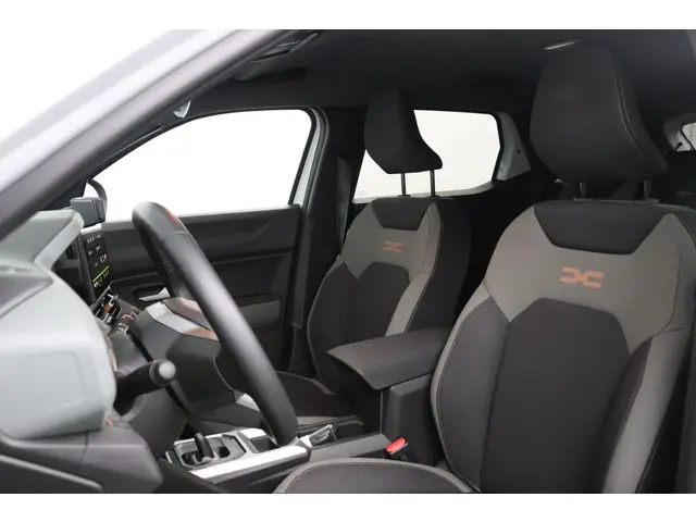 Dacia Duster 1.6 Hybrid 140 Extreme 2024 Hybride Benzine 9